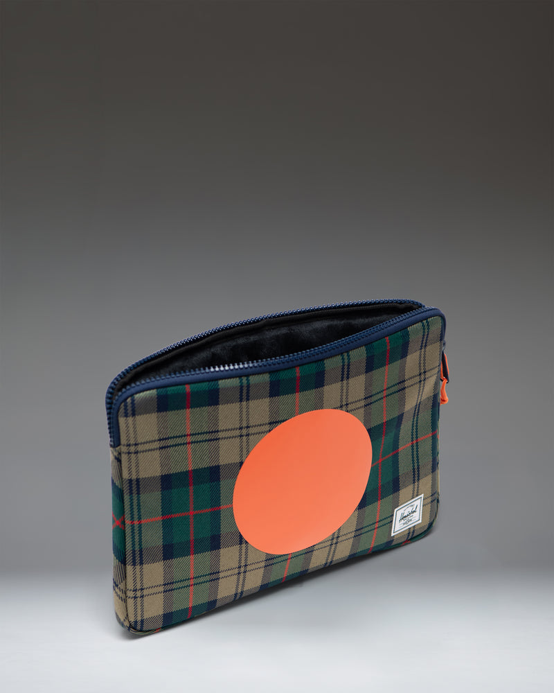 Anchor 14 Inch Plaid Sleeve