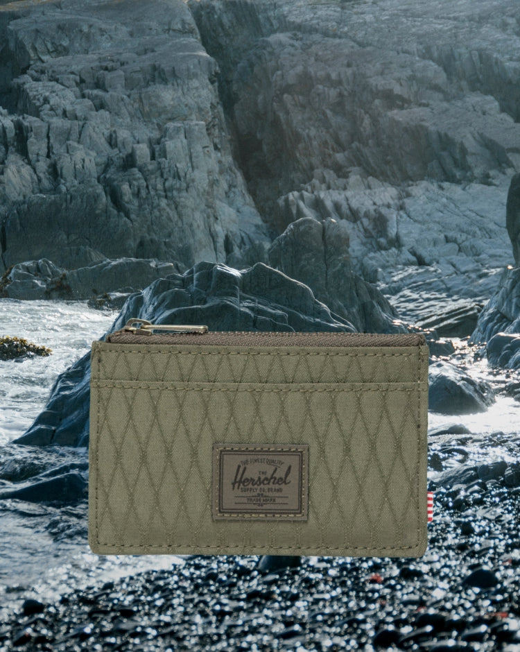 Herschel Supply Co. Oscar Cardholder in Ivy Green Diamond featuring multiple card slots and a compact design.